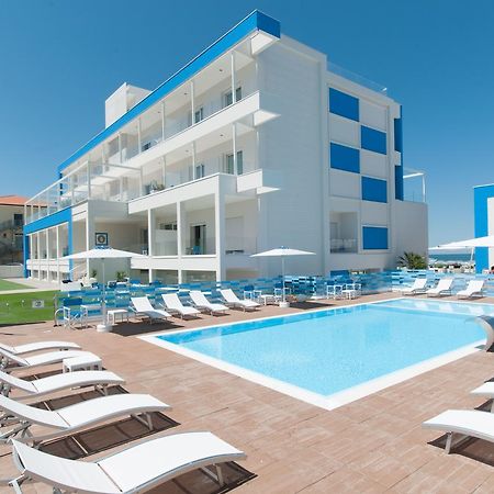 Lungomare Relax Residence ミザーノ・アドリアーティコ エクステリア 写真