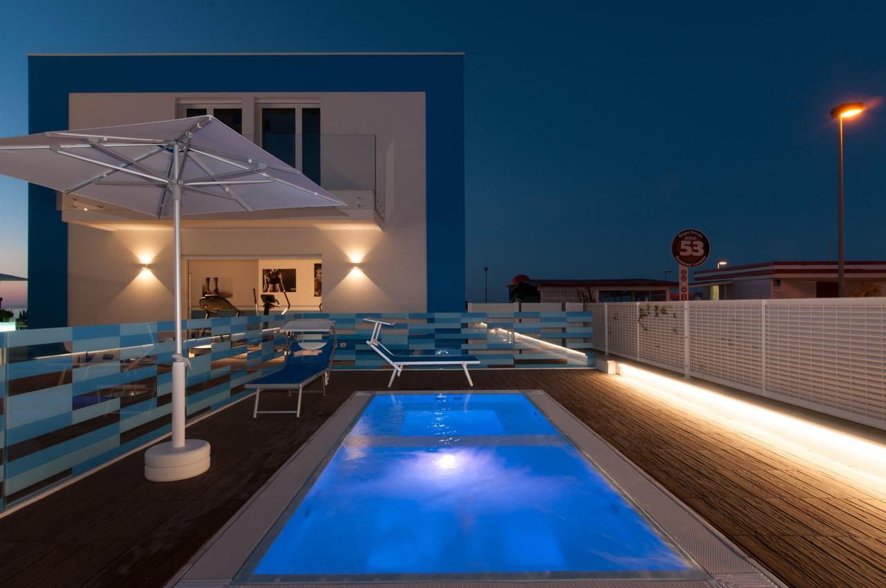 Lungomare Relax Residence ミザーノ・アドリアーティコ エクステリア 写真