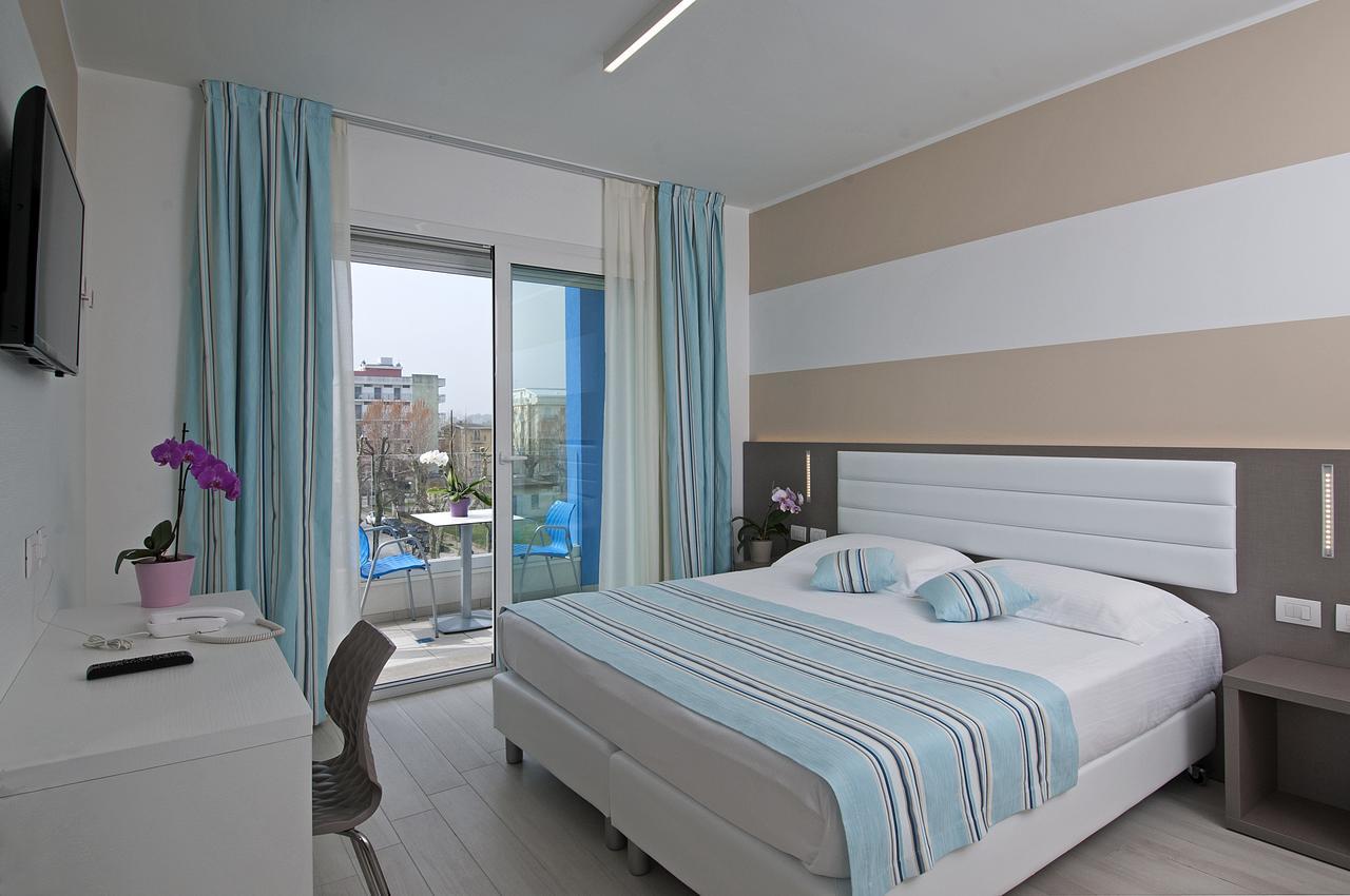 Lungomare Relax Residence ミザーノ・アドリアーティコ エクステリア 写真