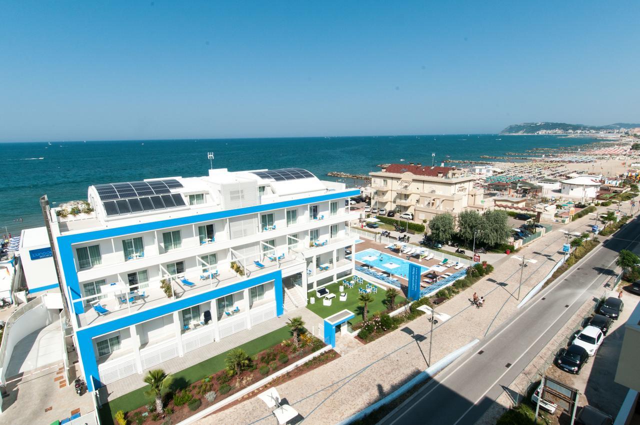 Lungomare Relax Residence ミザーノ・アドリアーティコ エクステリア 写真
